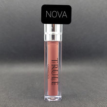 LIP GLOSS