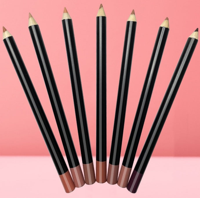 LIP LINER